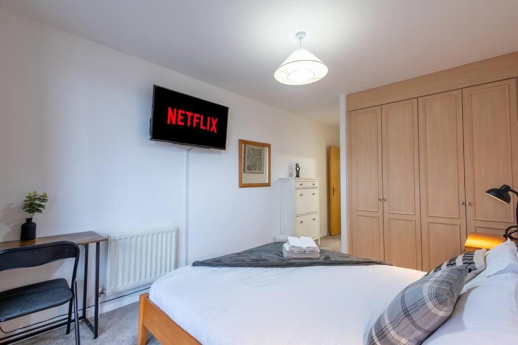 Morden London Apartment, By The Sea With Free Parking 外观 照片
